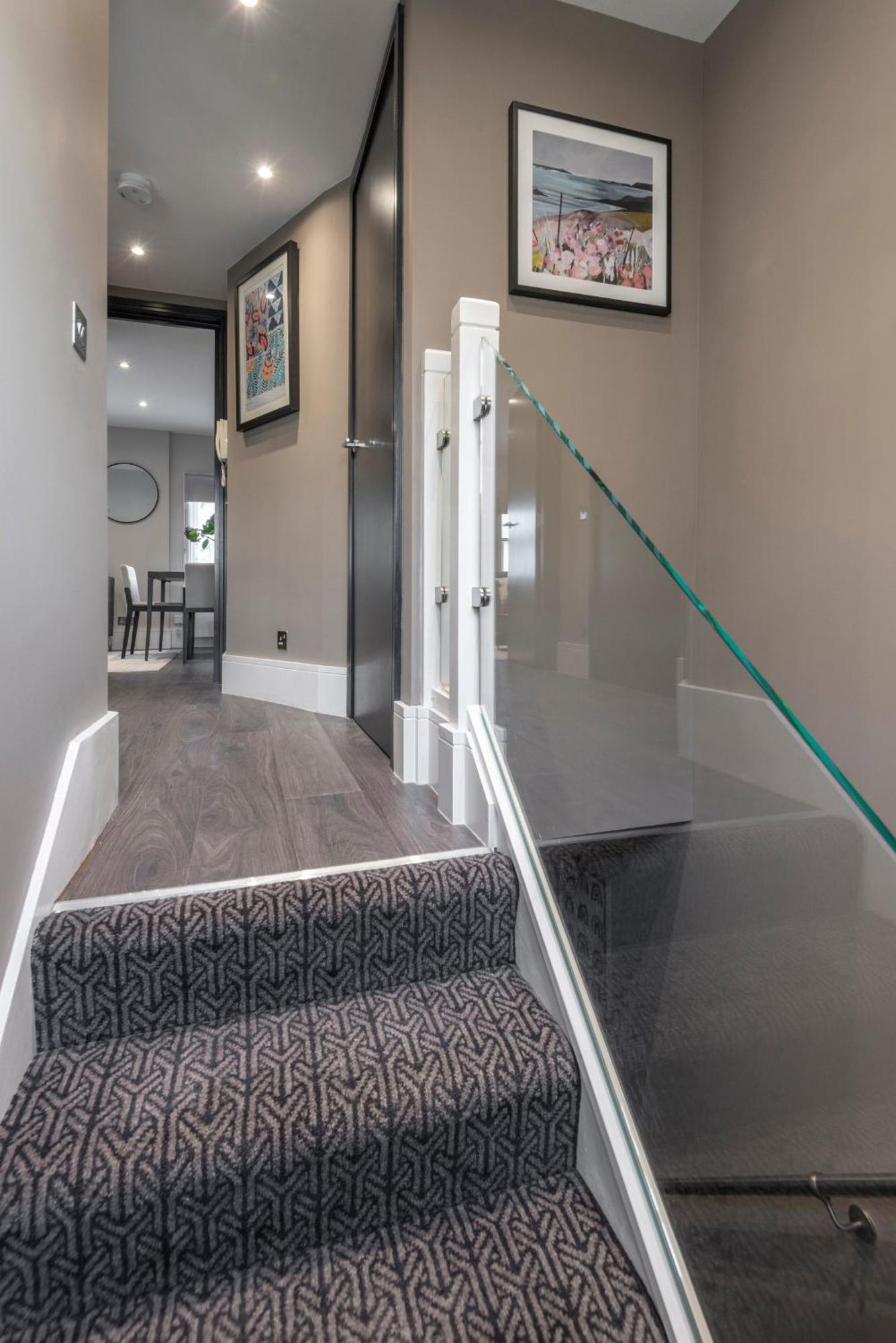 ロンドンLuxury Georgian House In Marylebone: Modern 1-Bed Retreatアパートメント エクステリア 写真